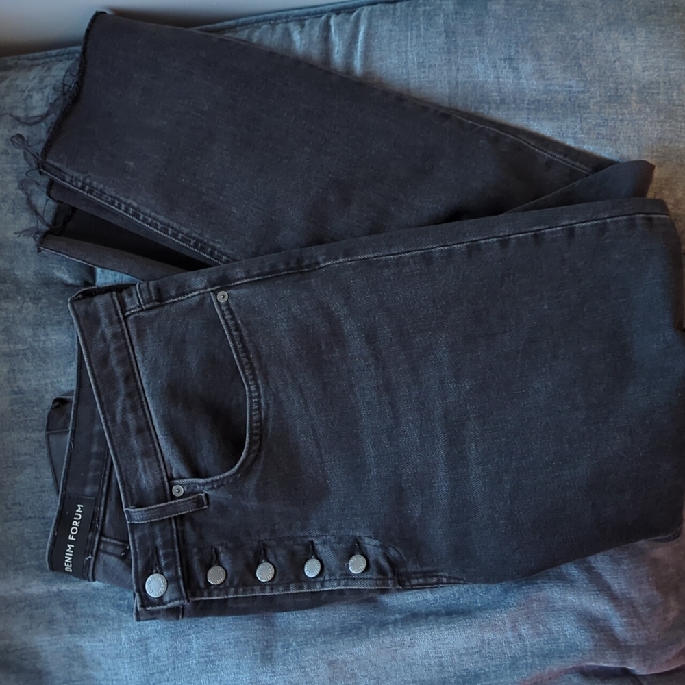 Aritzia Women Jeans High Rise in Dark Gray